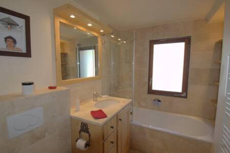 Ski-In, Chalet-Style Appt Central Verbier - 1 Min Walk To Lift Exteriör bild