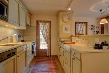Ski-In, Chalet-Style Appt Central Verbier - 1 Min Walk To Lift Exteriör bild
